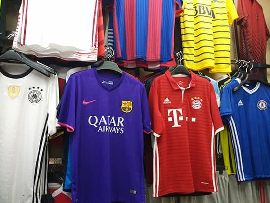 sportswear wholesale market