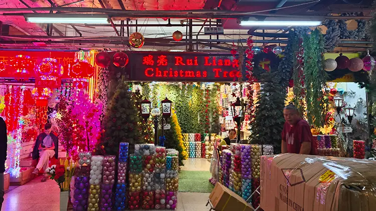 Debao market christmas gifts wholesale