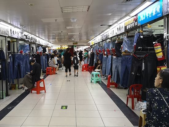 Guangzhou Shahe Clothing Wholesale Market