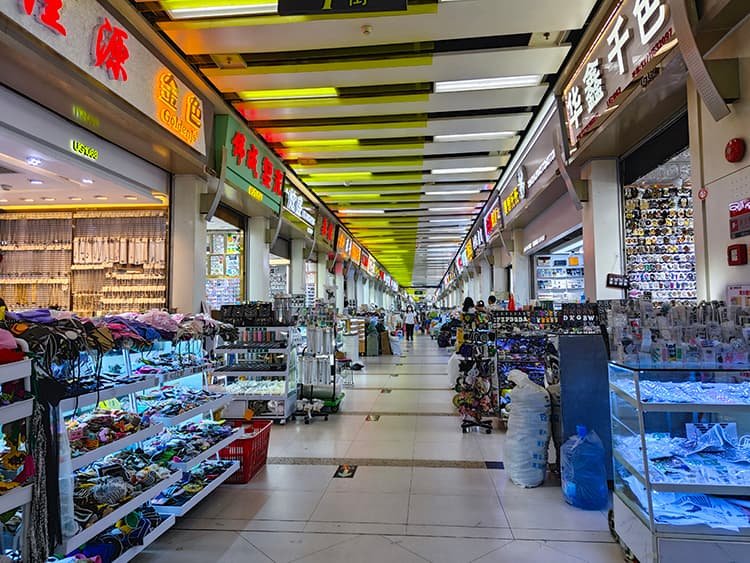 garment accessory market