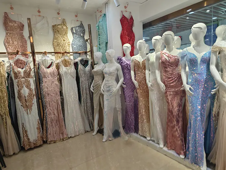 dress supplier on the market